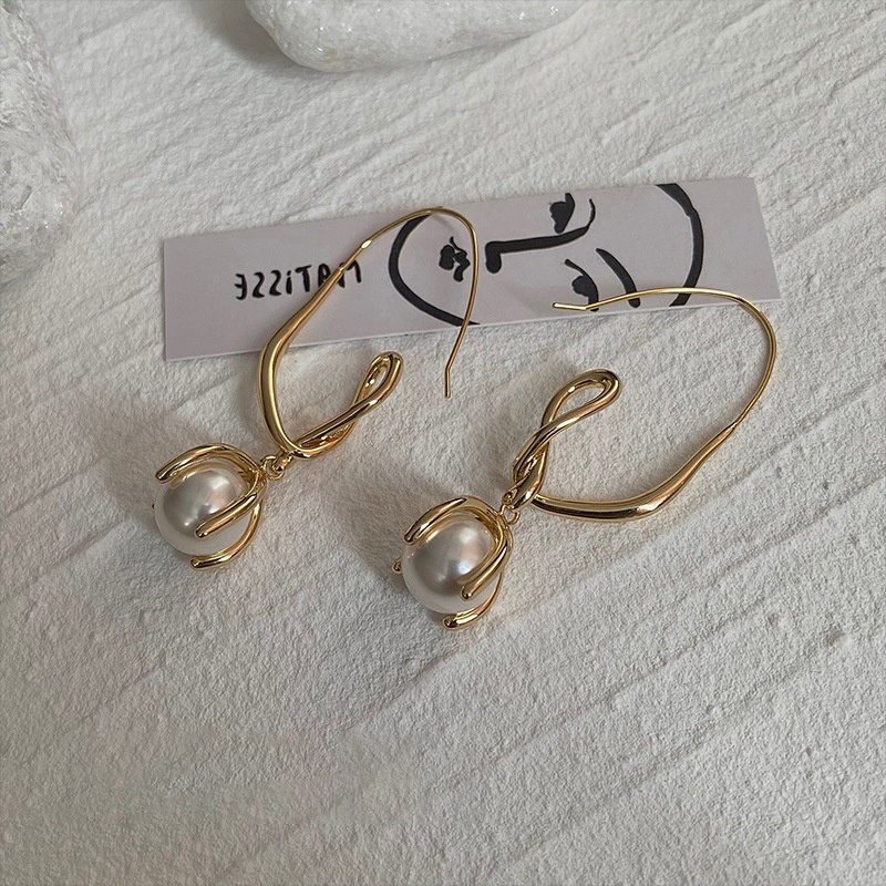 Anting Tusuk Desain Geometri Hias Mutiara Gaya Korea Untuk Wanita