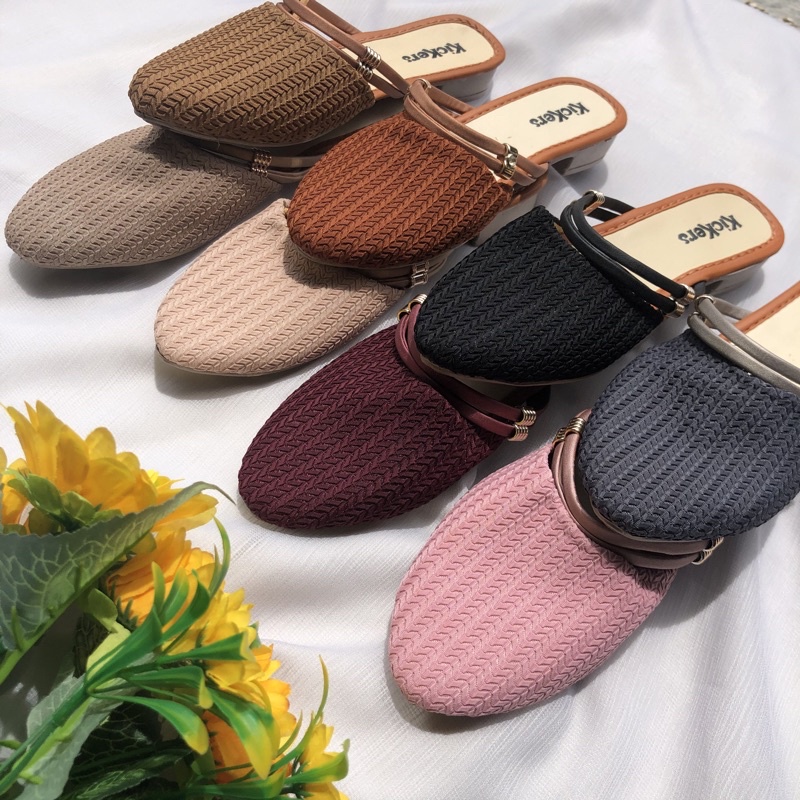 sepatu slop wedges SLOP MULES GEMPI 1 cewek sandal sendal fashion termurah terbaru terlarisSepatu Flat Wanita Rajut Import Model Glamour Selop Tertutup Rajut Wedges Heels 3cm Wanita | Wide Fit | Import | Premium Quality