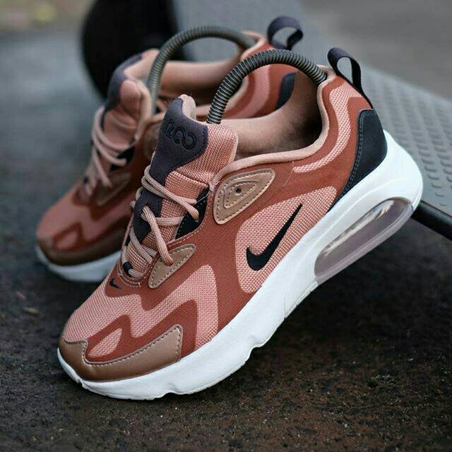 Nike Air Max 200