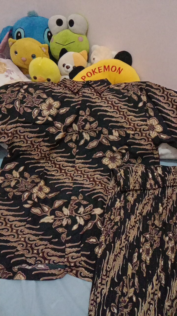 Couple Rok Plisket Batik / Kemeja Batik Pria Terlaris / Couple / Couple Batik Terbaru / Rok Plisket