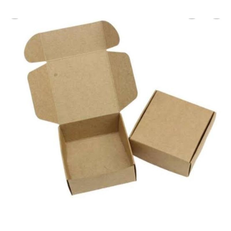 

HAMPERS IN THE BOX