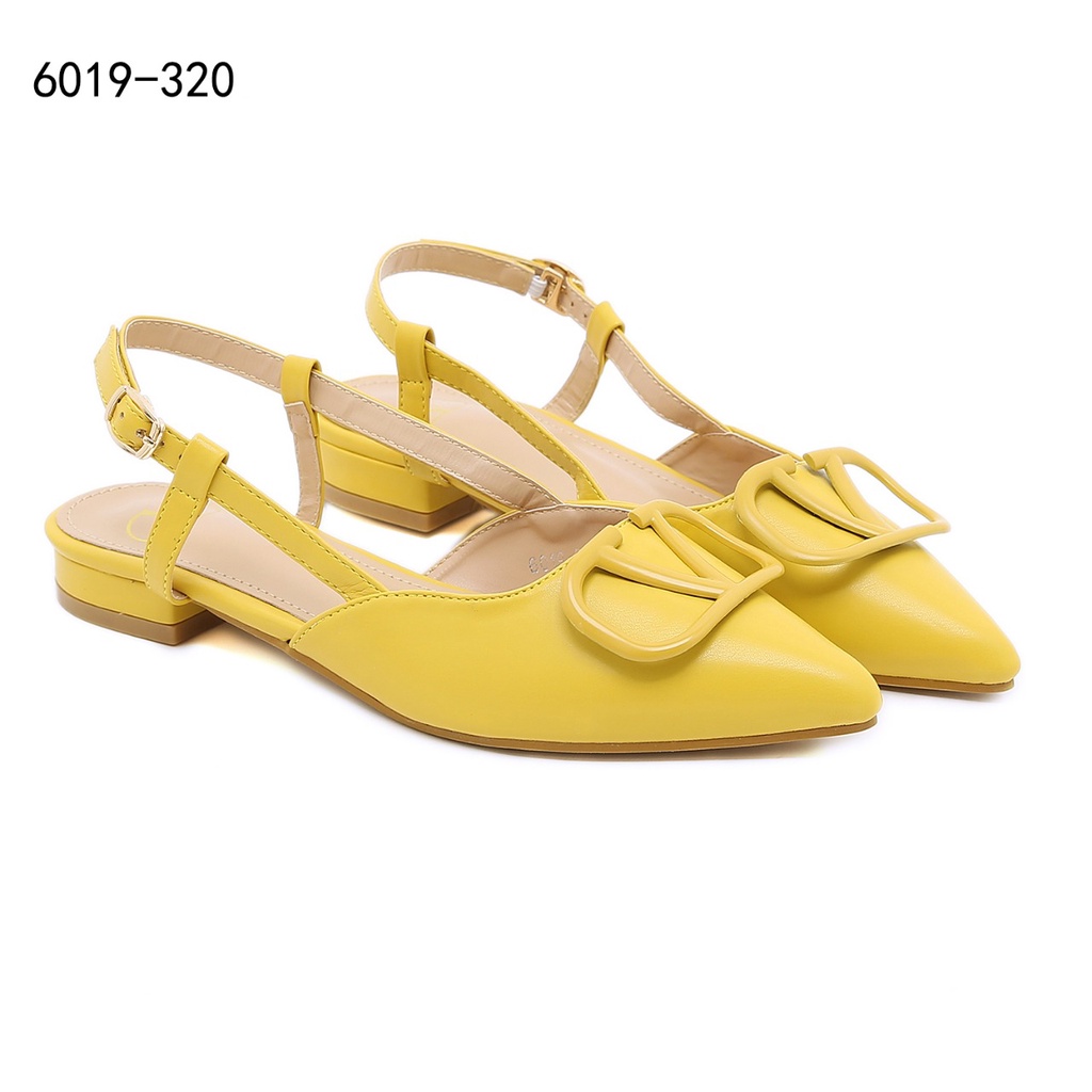 V Logo Slingback Ballet Flats 6019-320