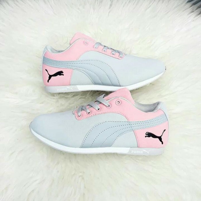 SEPATU SNEAKER WANITA PU-MA WARNA ABU HITAM DAN ABUMERAH SOL JADI KUAT BAHAN KANVAS/SEPATU KETS PUMA