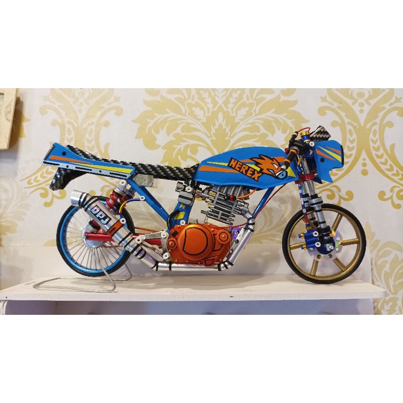 Miniatur motor Honda cb gl drag 500m 1200m racing herex batok depan bisa di lepas