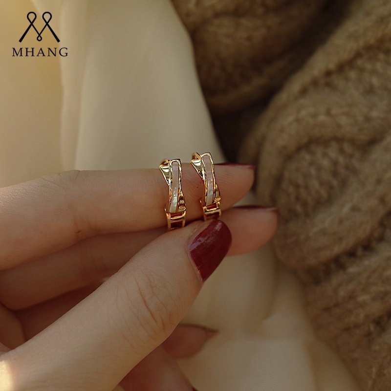 Anting Stud Bahan S925 Silver Metal Tekstur Silang Gaya Korea Untuk Wanita