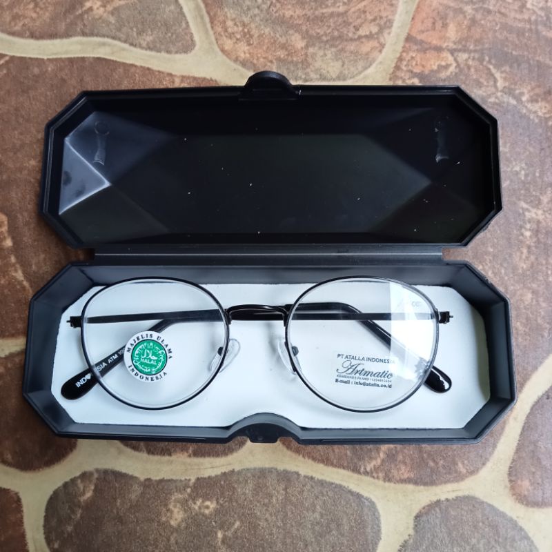 kacamata baca PLUS pria dan wanita frame besi