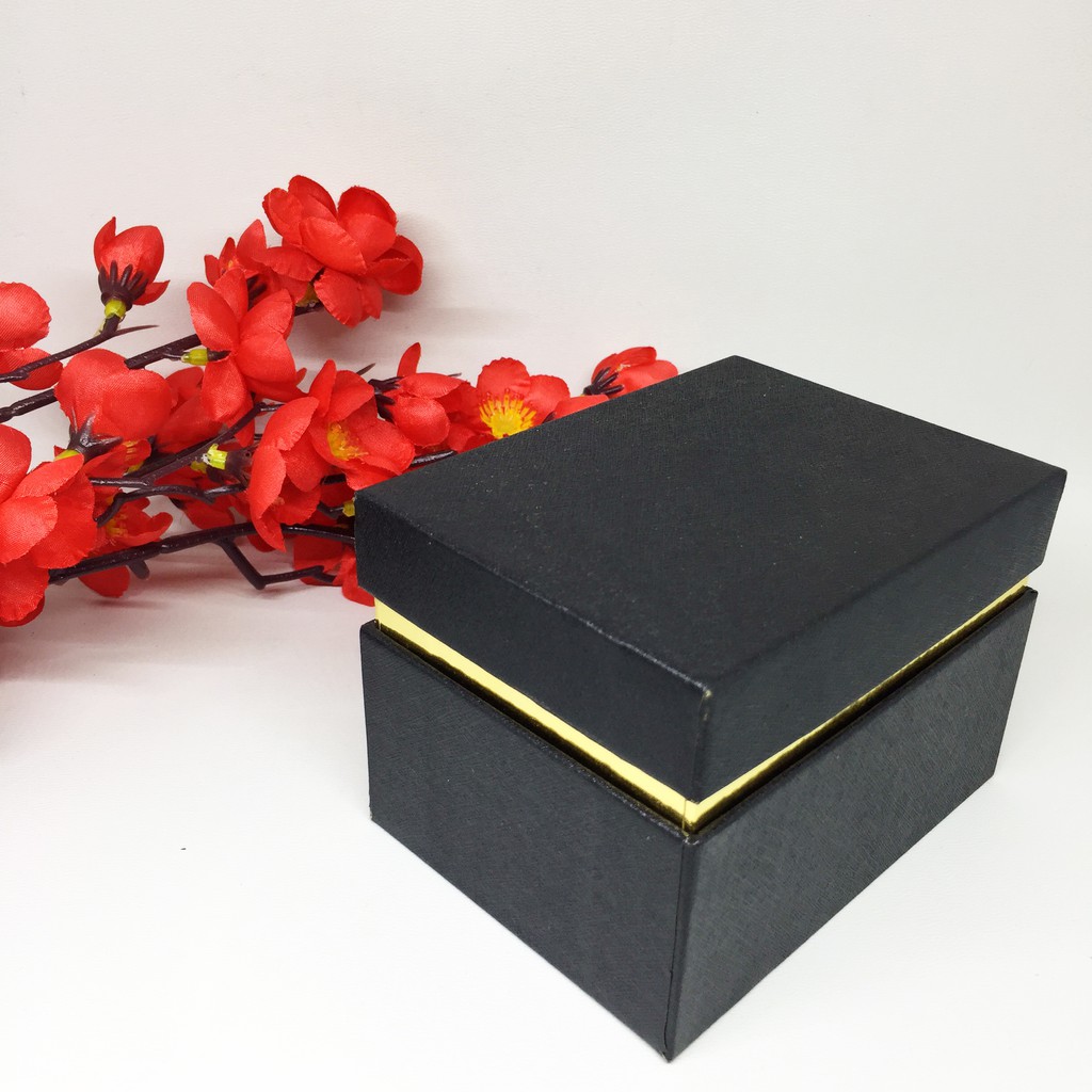 Box Kotak Jam Tangan Mewah Aksen Gold Hitam  - BX007