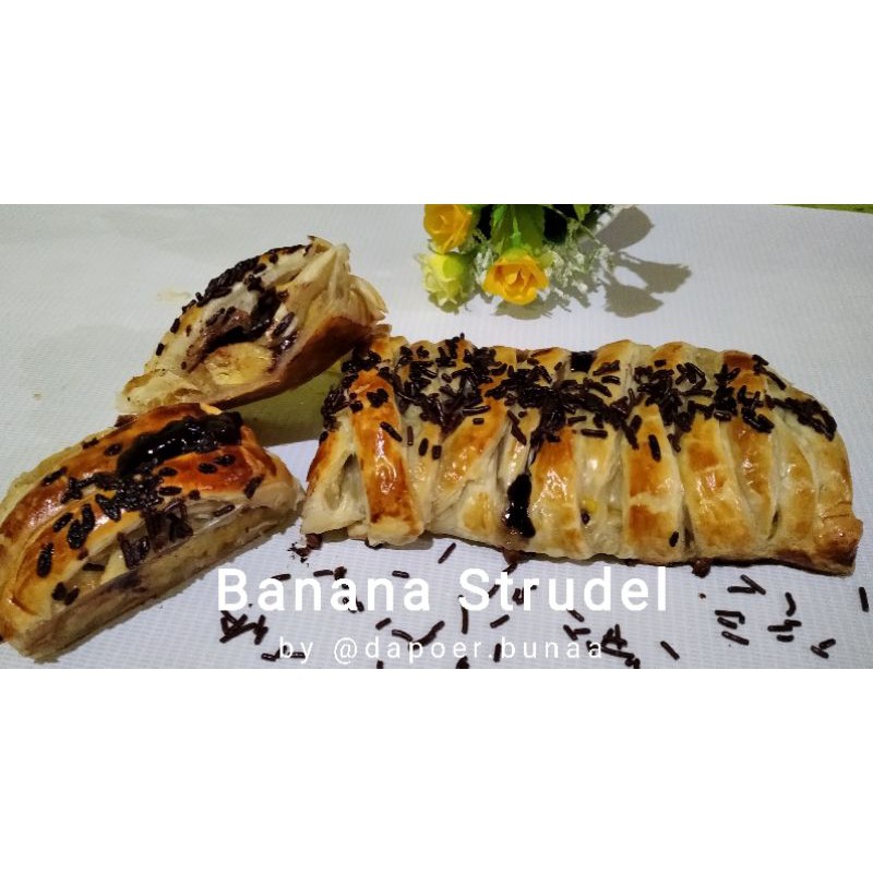 

banana strudel lampung enak