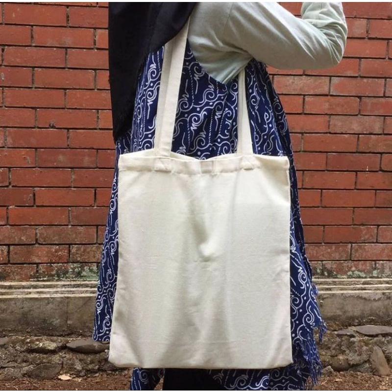 

TOTEBAG CANVAS KANVAS POLOS UNTUK MELUKIS