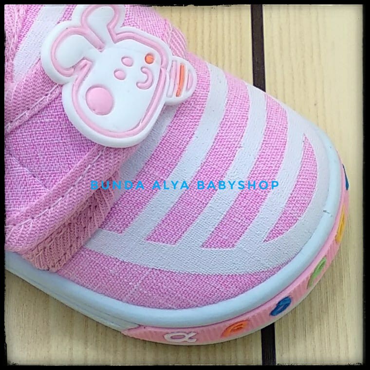 Sepatu Bayi Perempuan IMPORT Usia 6 - 12 Bulan PINK - Sepatu Anak Belajar Jalan Bunyi Ringan Dan Tidak Licin Size 16 - 20