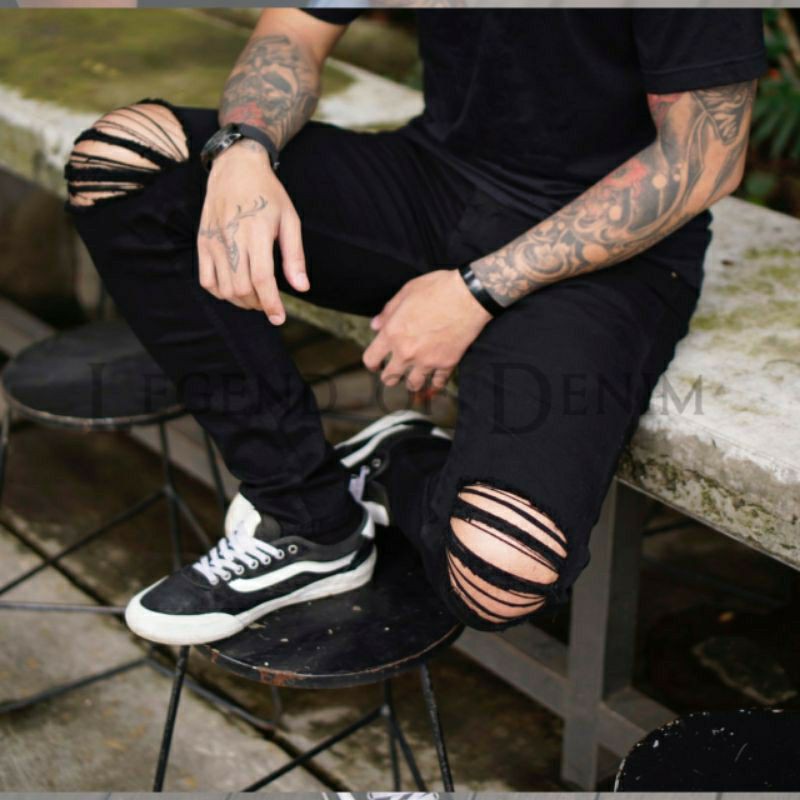 CELANA JEANS PRIA PANJANG SEMI SOFTJEANS SLIMFIT HITAM SOBEK LUTUT RIPPED JEANS STREET MELAR