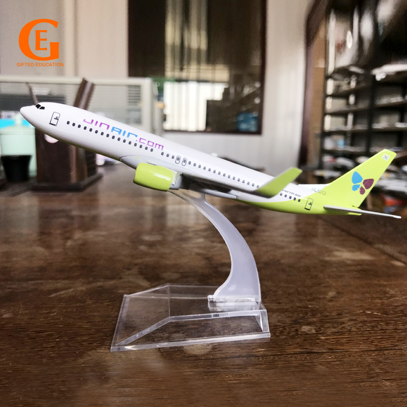 B737 Die-cast Pesawat Terbang Korea Jin Air Boeing 737 Bahan Metal Ukuran 16CM