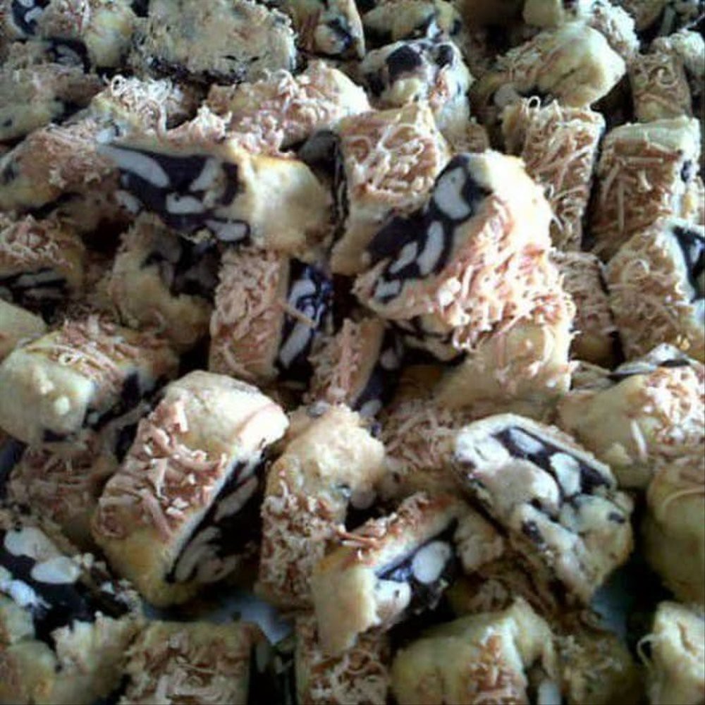 

Kue kering Coklat Mede Limited