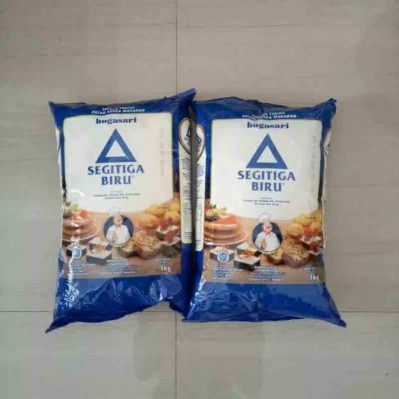 

tepung segitiga biru 1kg