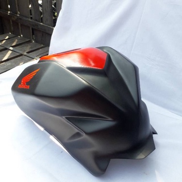 cover tangki / kondom tangki buat honda new cb150r