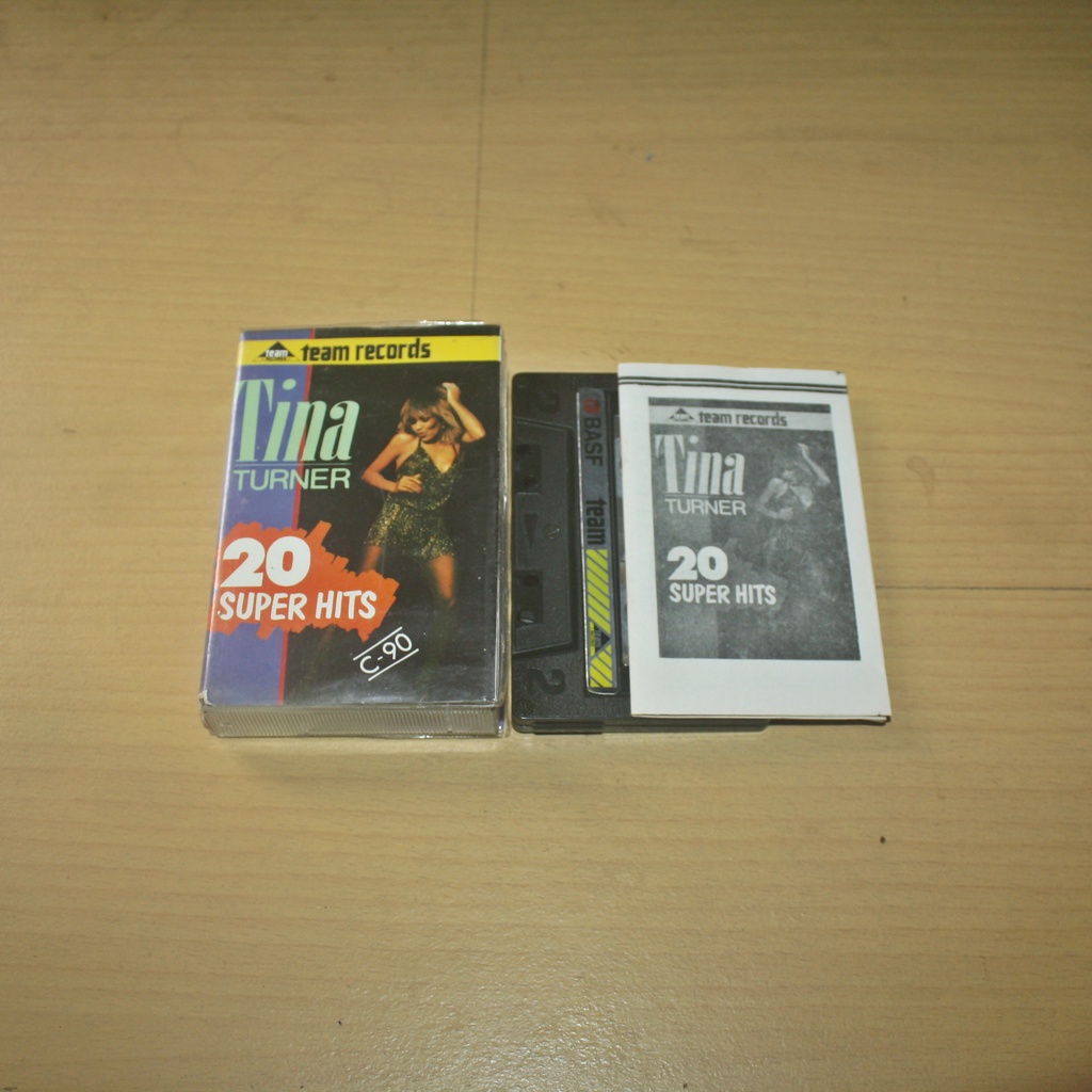 kaset pita C90 tina turner 20 super hits