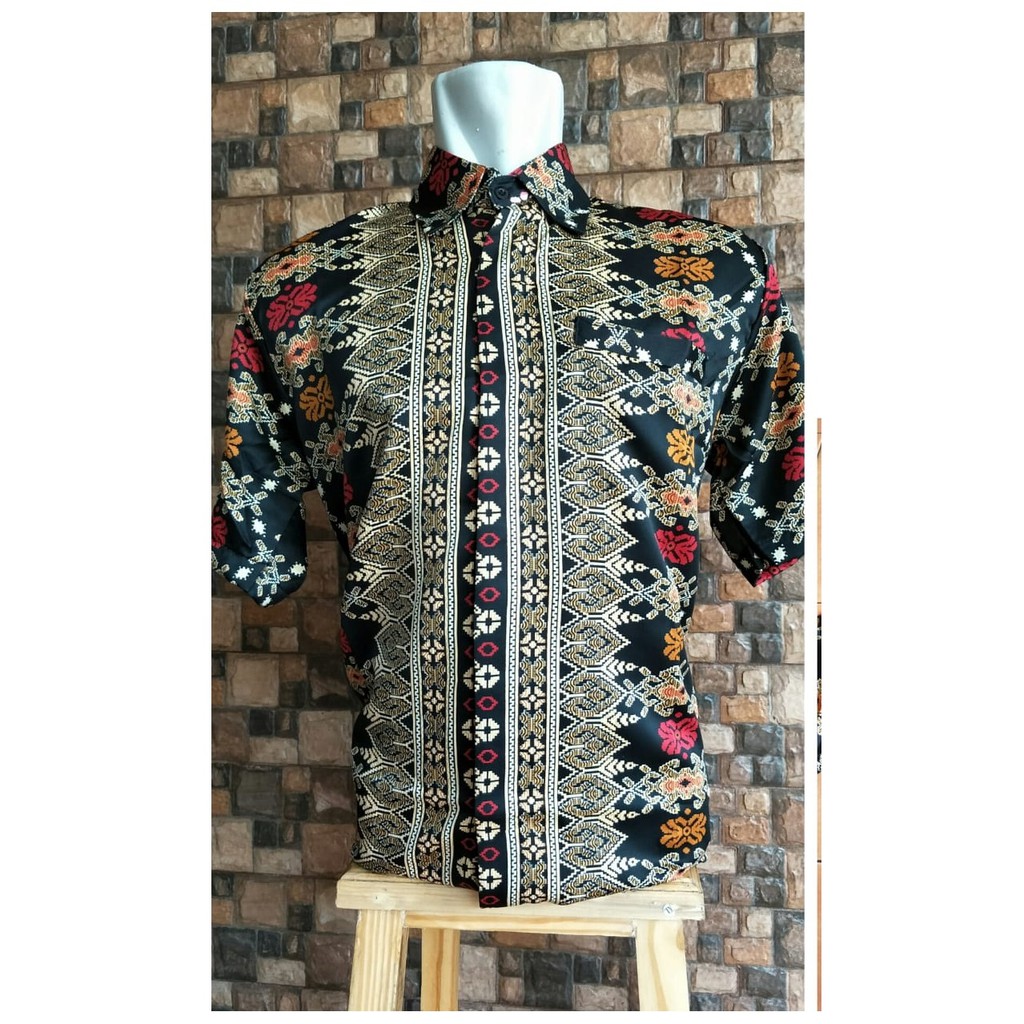 Atasan Kemeja Batik Pria Tulip Black Dan Lainnya