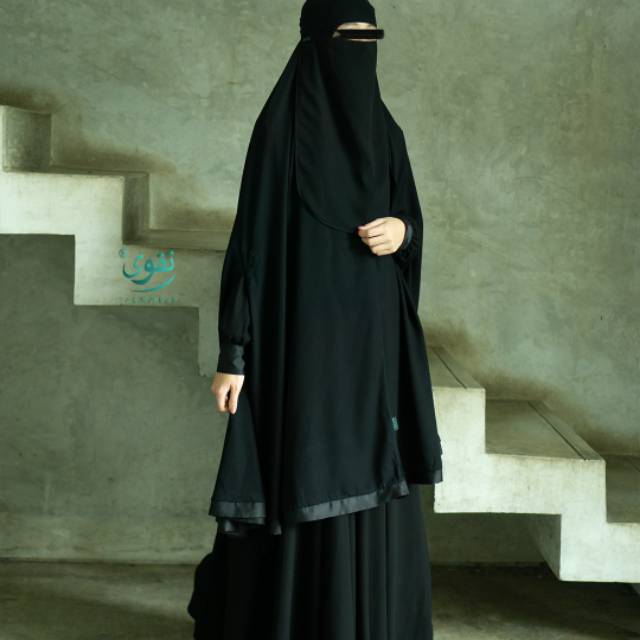 TAQWAWEAR Set Classy Khimar Lubang - Terlaris