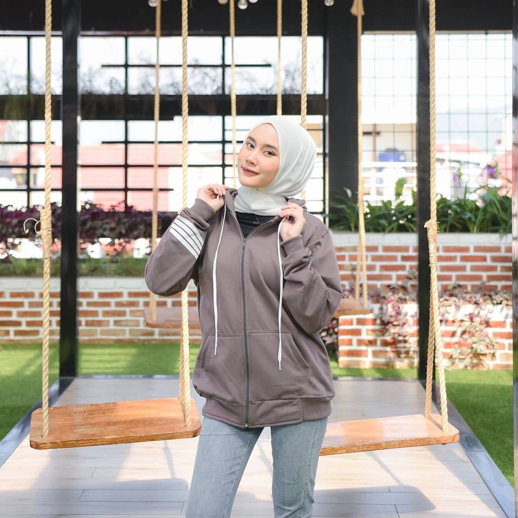 Jovvy Salur Hoodie Zipper - Outfit Wanita Dan Pria - Allsize - Bahan Fleece tebal dan lembut