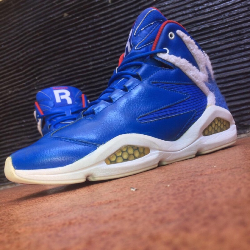 reebok blast classic