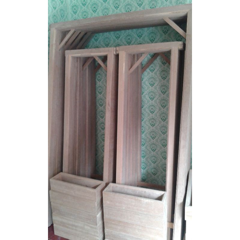 kusen Meranti oven, kusen murah, kusen solid murah, kusen kayu murah