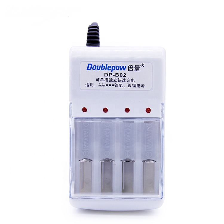 DOUBLEPOW Charger Baterai 4 Slots for AA/AAA Ni-MH Ni-CD