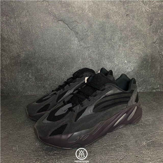 Adidas Yeezy 700 Vanta