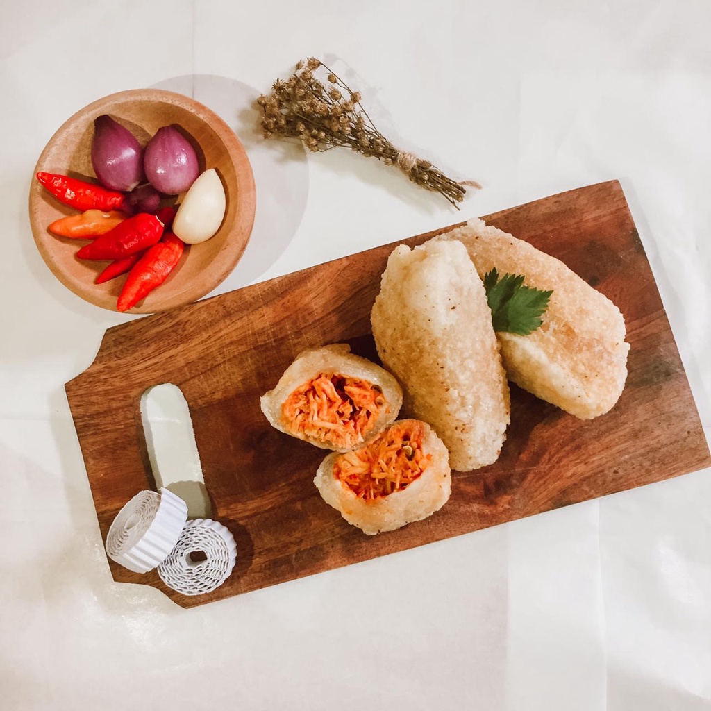 

Cireng Tambelan (Cireng Isi Kulit Ayam)