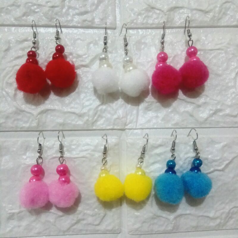 Anting mutiara pompom -anting hijab-anting kekininan-anting mewah-anting cantik bisa bayar di tempat