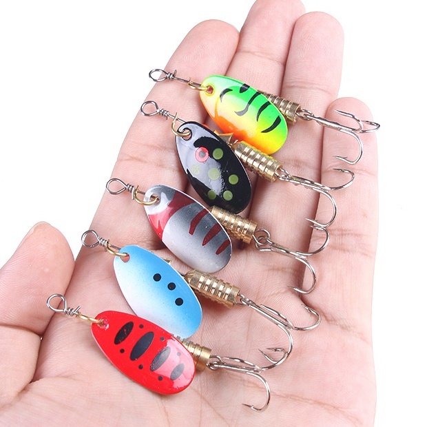 Hengjia 5pcs/Box Umpan Pancing Fishing Lure Alat Pancing Metal Spinner bait 4.5cm 5.2g Dengan Kail Treble Hook Fishing Set