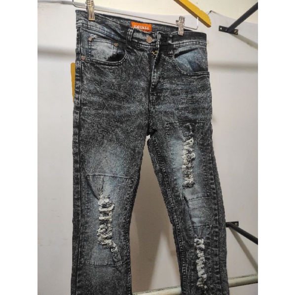 Celana Jeans Pria Snow Ringkel Underline Model Slim Fit / Celana panjang jeans / Celana panjang jeans polos / Celana jeans snow ringkel / Celana jeans murah / Celana jeans keren / Celana 2022