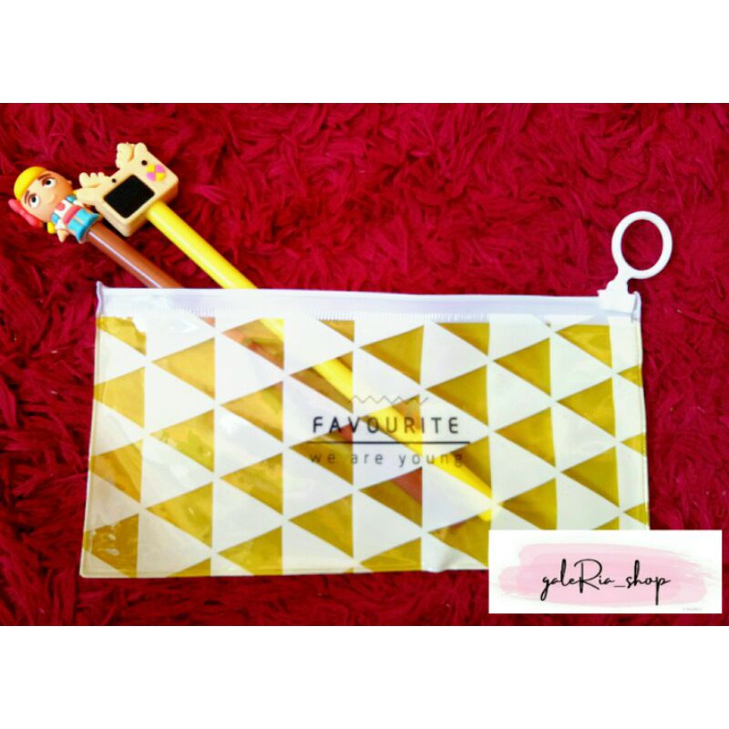 

PAKET HEMAT 2 PULPEN KARAKTER + KOTAK PENSIL /PAKET HEMAT PULPEN GEL + TEPAK