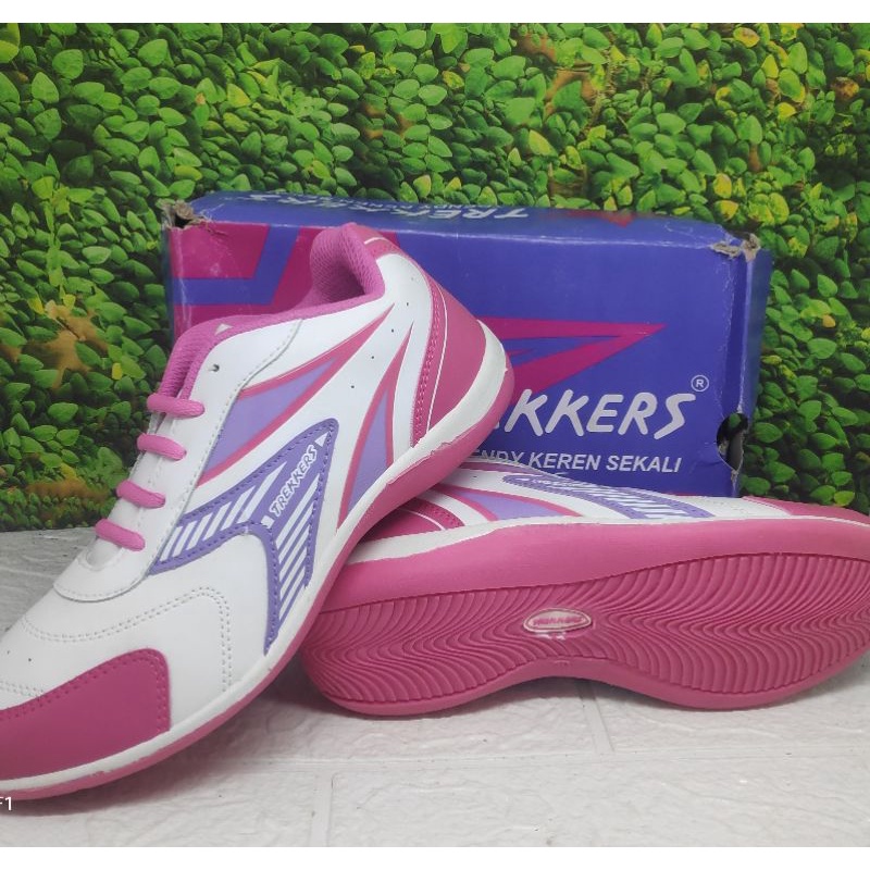 SEPATU TREKKER CEWEK Size 37-40 buat olahraga,,gaya,,kerja juga sehari-hari harga murah