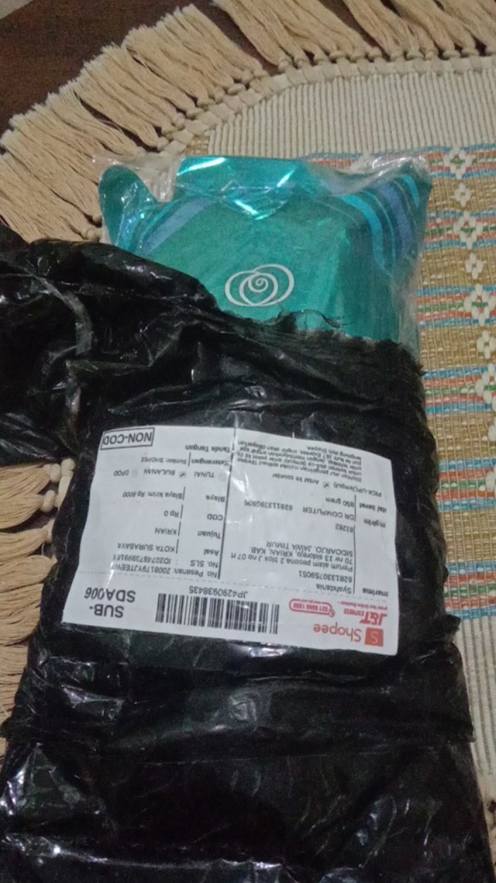 Downy Plus Collection Anti Apek 680ml Pewanggi Pakaian