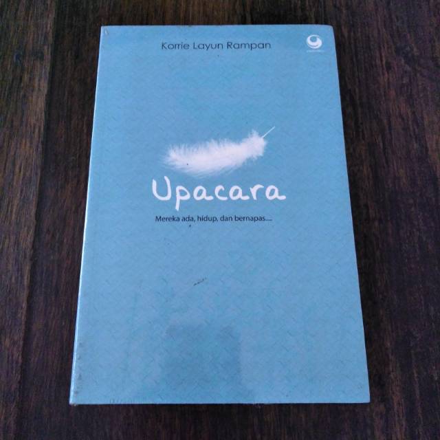 Upacara - Korrie Layun Rampan