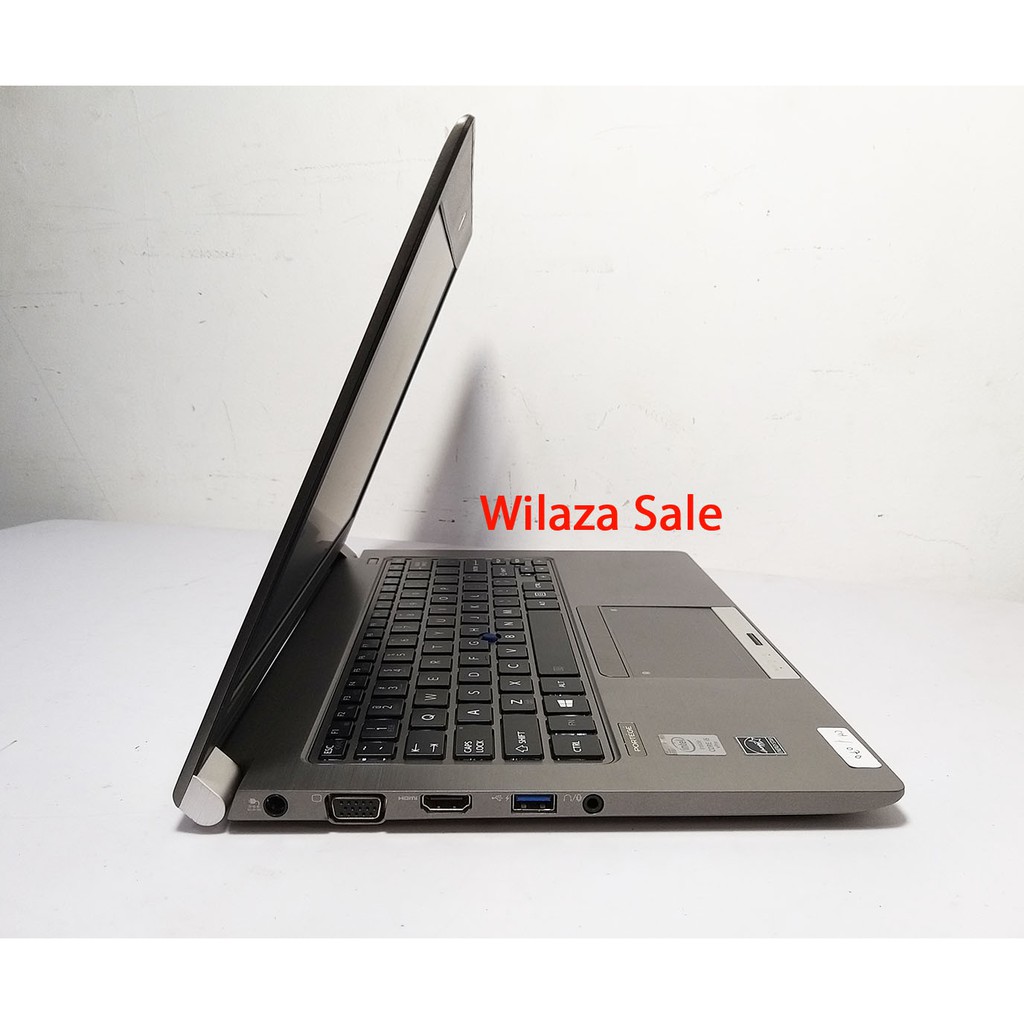 Laptop Ultrabook Ringan Toshiba Z30-C Gen 6-1