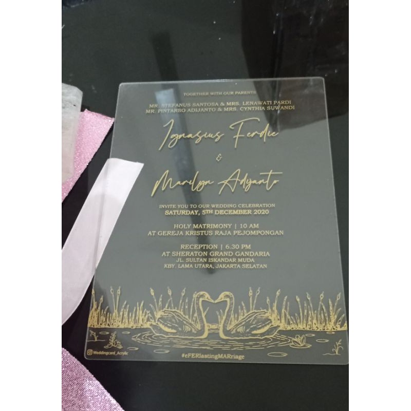 undangan akrilik/undangan akrilik murah/undangan pernikahan/undangan pernikahan murah