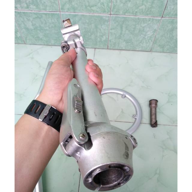 Handlepost dan handlebar silver sepeda lipat