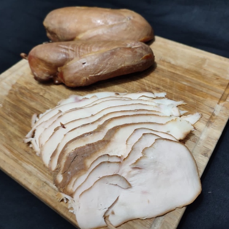 

Smoked Chicken Breast with Black Pepper