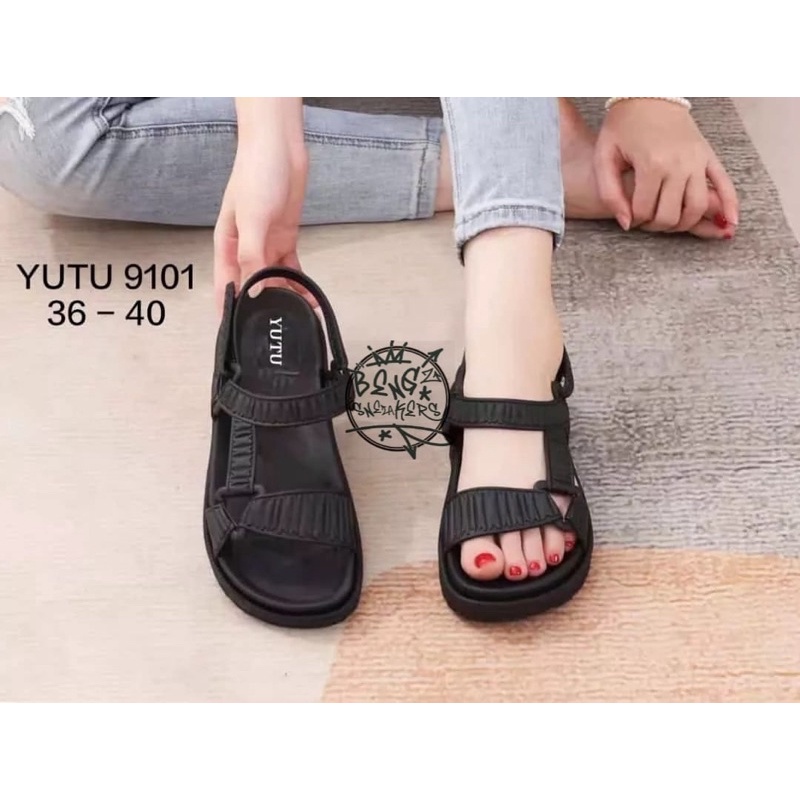 SANDAL GUNUNG WANITA TALI JELLY MODEL TERBARU