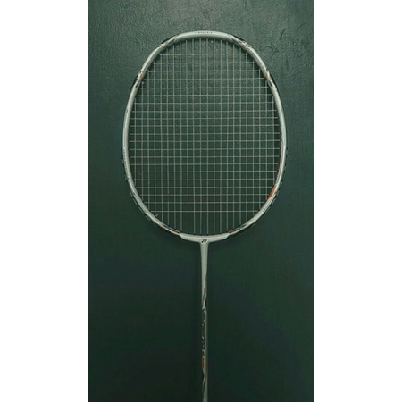 RAKET YONEX VOLTRIC 70 ETUNE