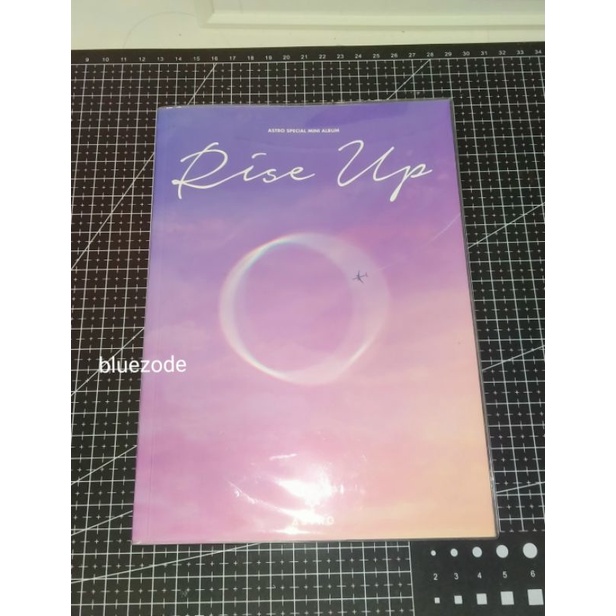 Album Astro Rise Up