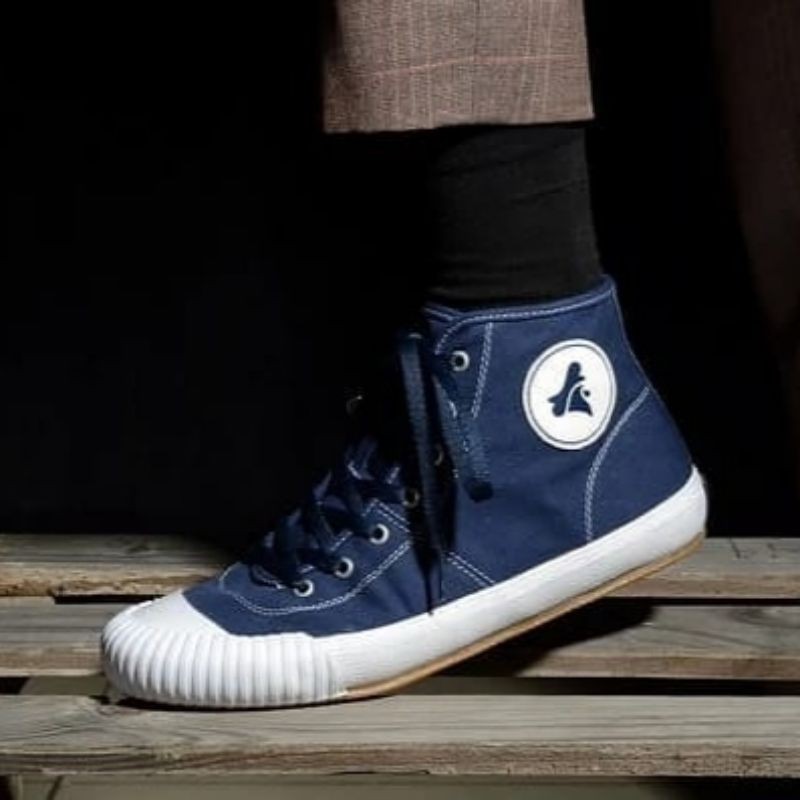 BRODO VULCAN Navy size 39 Sepatu perjuangan High