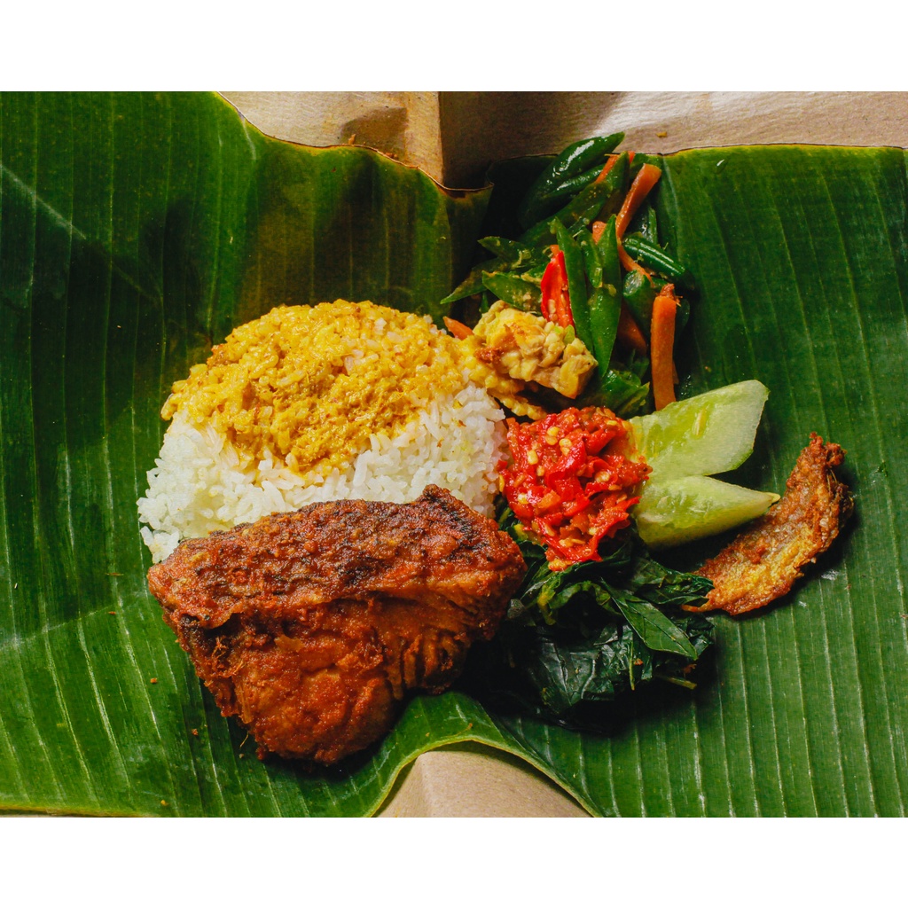 

Nasi Bungkus Kakap Goreng 110 gram