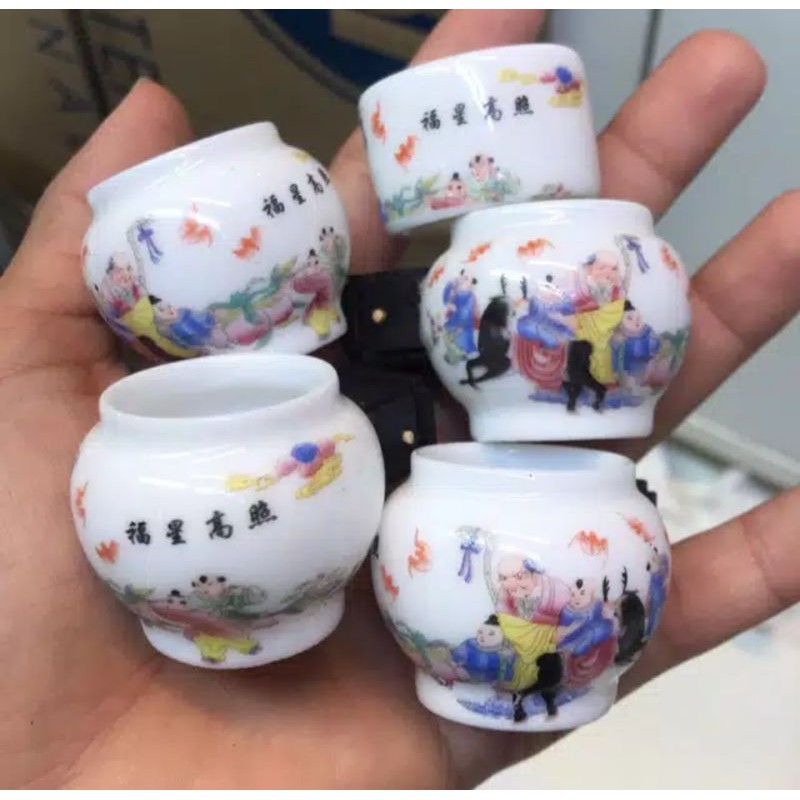 Cepuk Pleci Set 5 Motif Dewa Tempat Makanan Burung