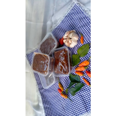 

SAMBEL PECEL BU TUTIK NGANJUK