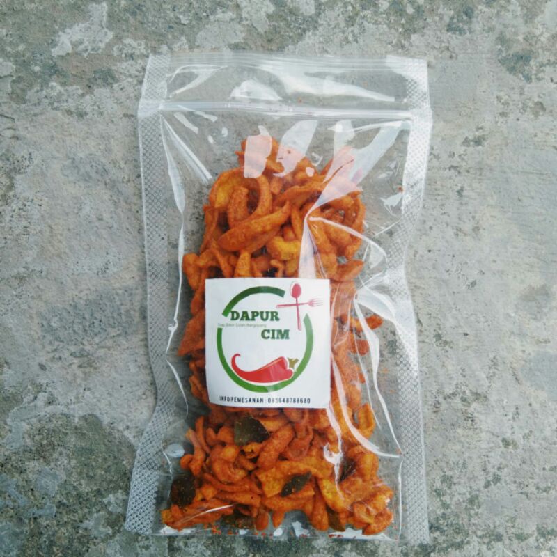 

Camilan Gurih Macaroni Spiral dan Usus Pedas