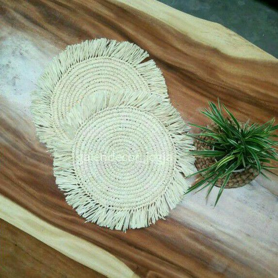 PLACEMATE/ PLACEMATE RUMBAI/ PLACEMATE SEAGRASS RUMBAI/ TATAKAN MAKAN D 30CM