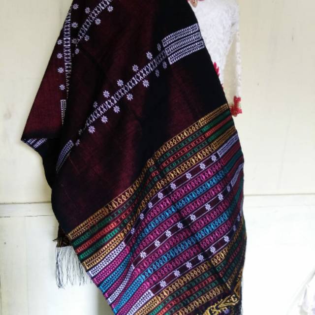 Pucca bunga tenun tarutung