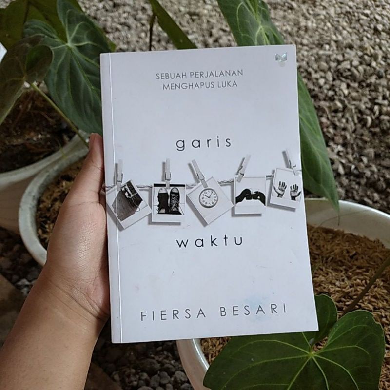 PRELOVED BUKU - GARIS WAKTU